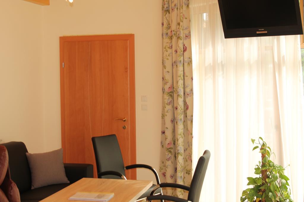 Gastehaus Zur Schonen Aussicht Bed and Breakfast Spitz an der Donau Værelse billede