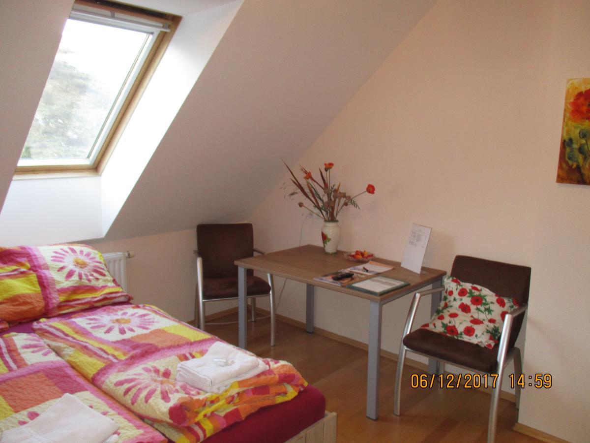 Gastehaus Zur Schonen Aussicht Bed and Breakfast Spitz an der Donau Eksteriør billede